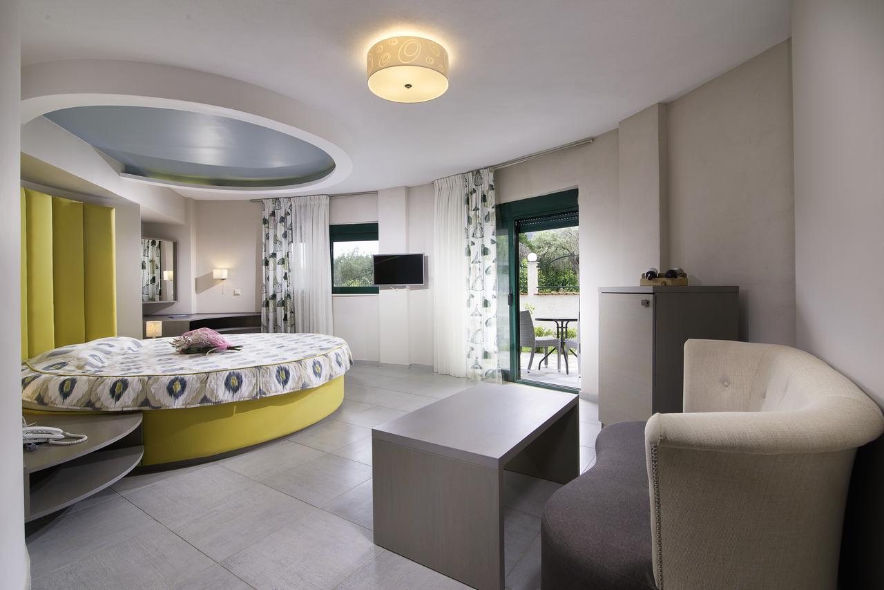 Ocean Beach Hotel Skala Potamia  Extérieur photo