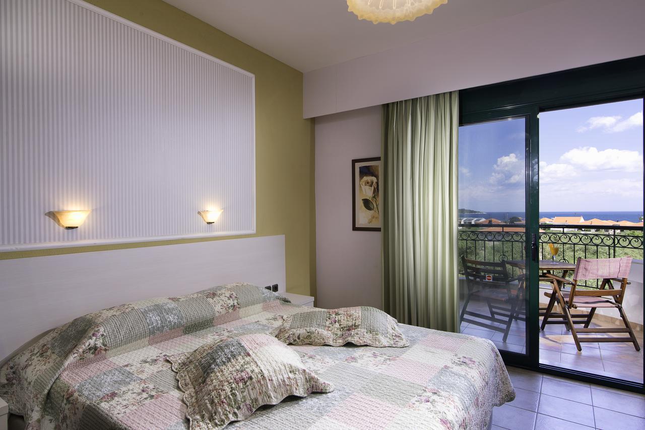 Ocean Beach Hotel Skala Potamia  Extérieur photo